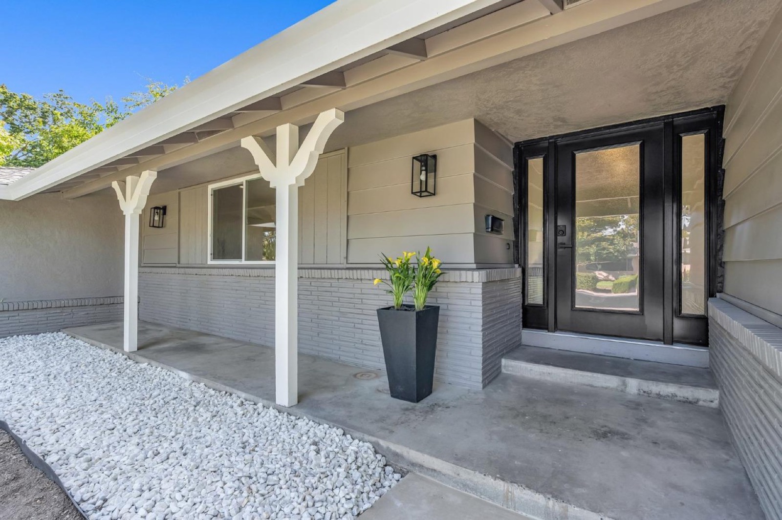 6698 South Land Park Dr full remodel photo 2